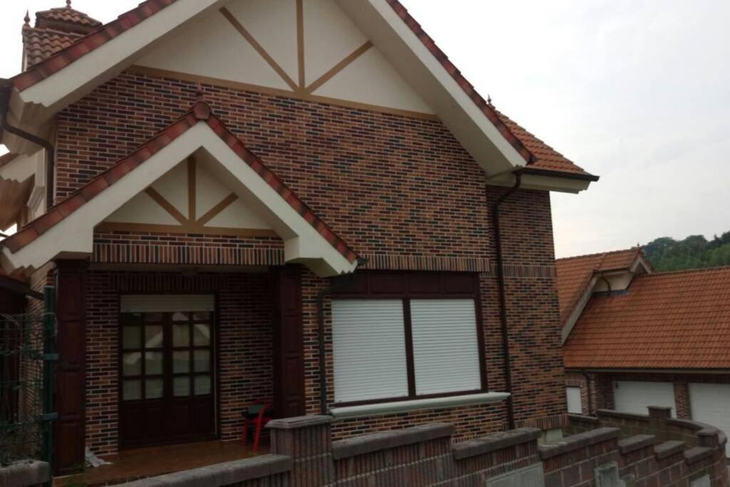 Chalet Cerca De Noja Con Acceso A Spa Beranga Екстериор снимка