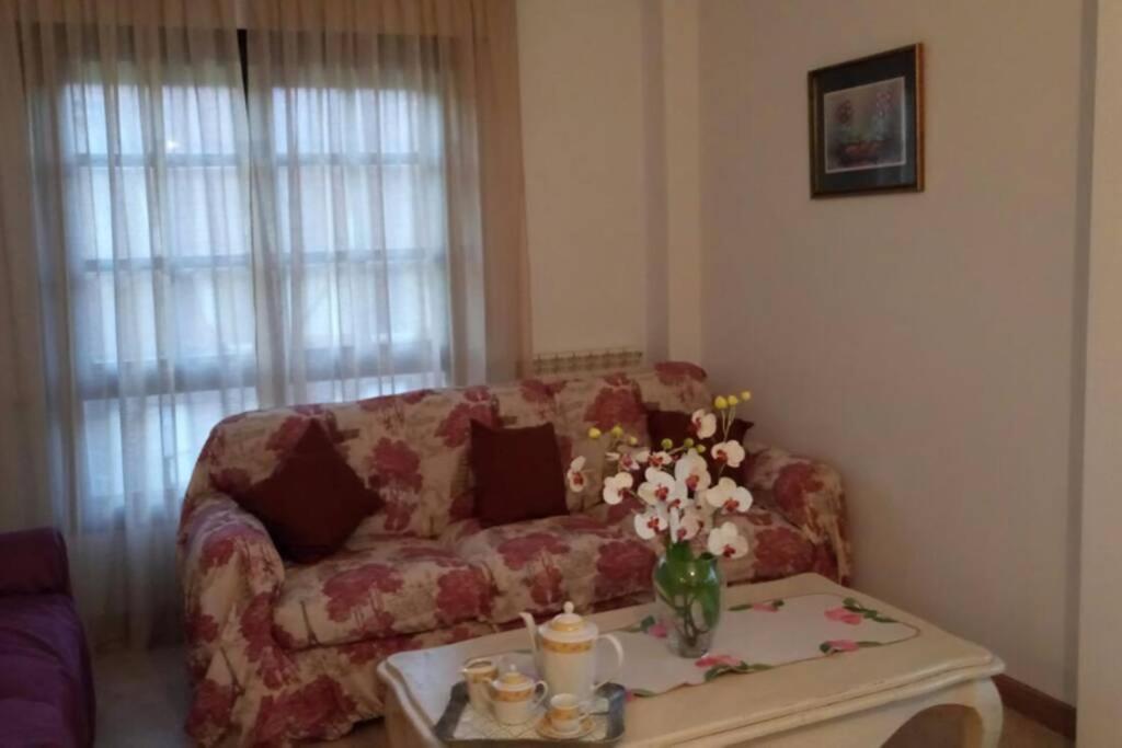 Chalet Cerca De Noja Con Acceso A Spa Beranga Екстериор снимка