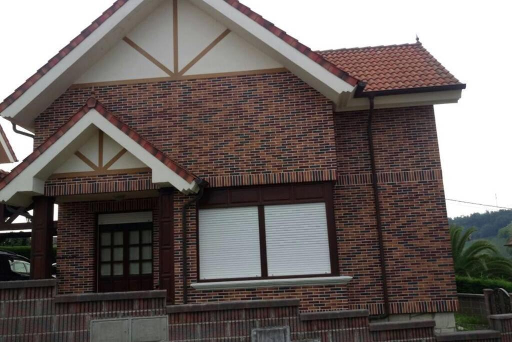 Chalet Cerca De Noja Con Acceso A Spa Beranga Екстериор снимка